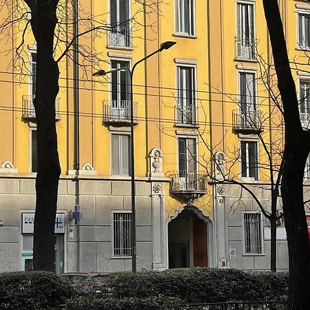 Appartamento A 5 Minuti Dal Centro Di Milano Di Anita E Marco Extérieur photo